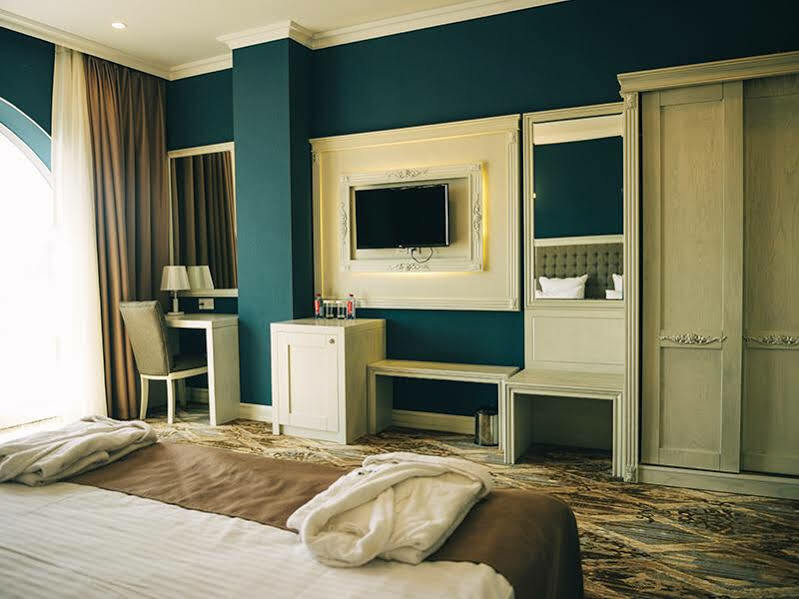 Emerald Suite Hotel Baku Luaran gambar